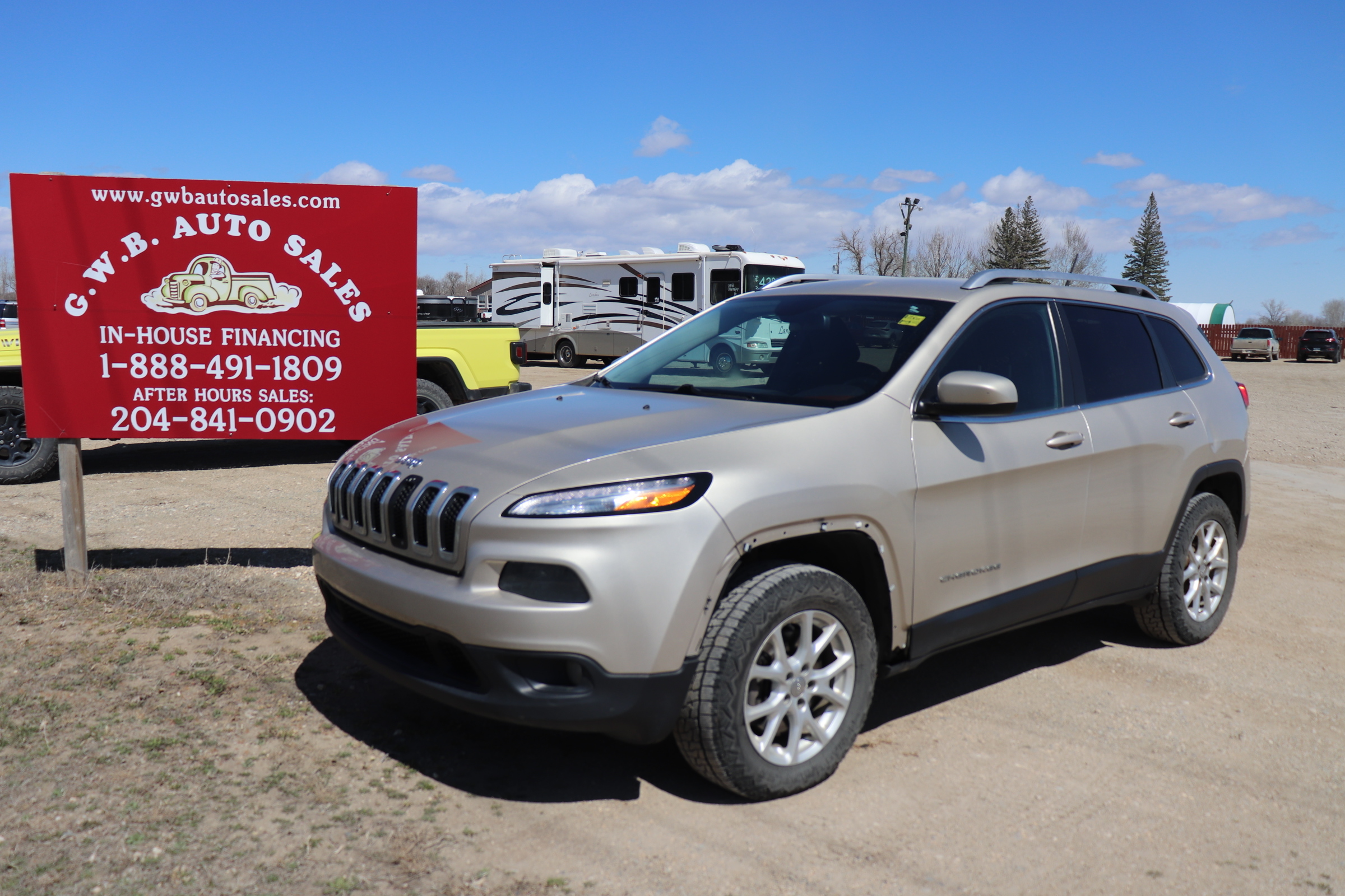 2015 Jeep Cherokee (R)(E)(5) Latitude 4WD