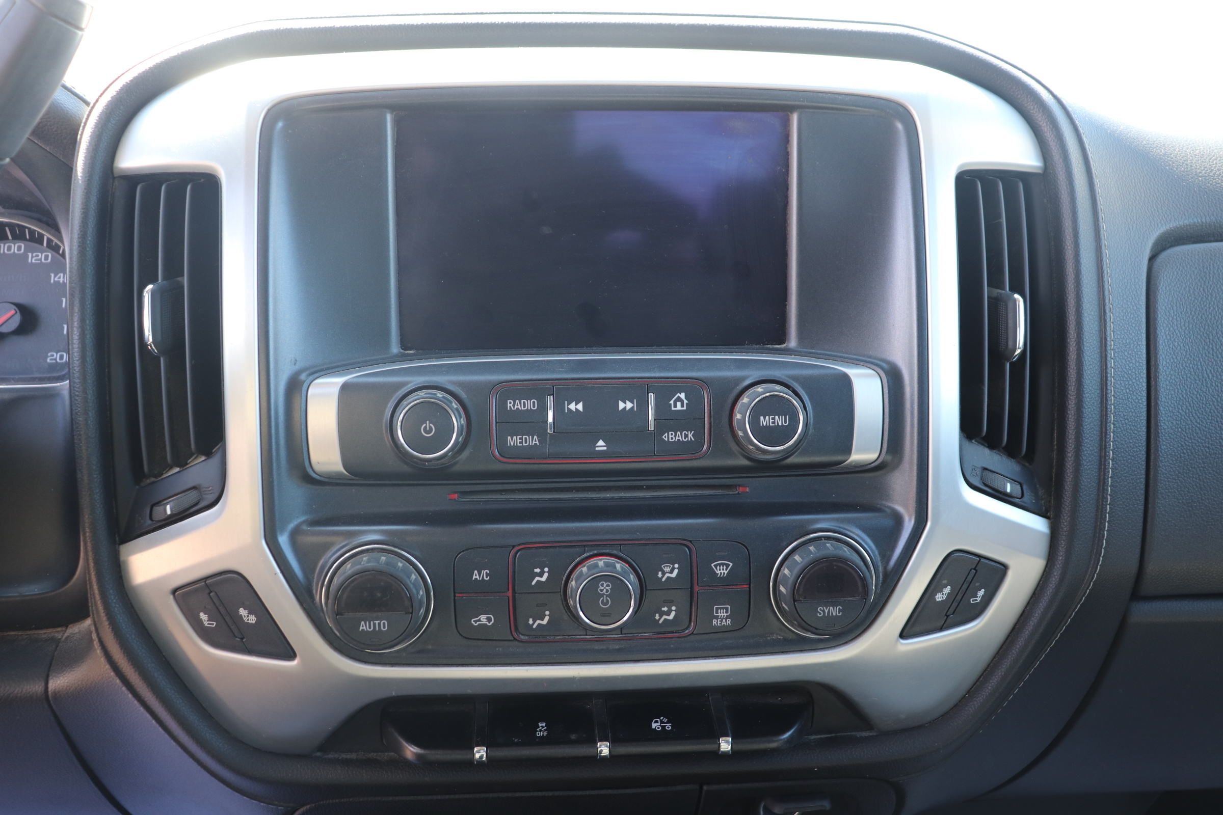 2014 GMC Sierra 1500 (R)(I)(6) SLE Ext. Cab 4WD - 12