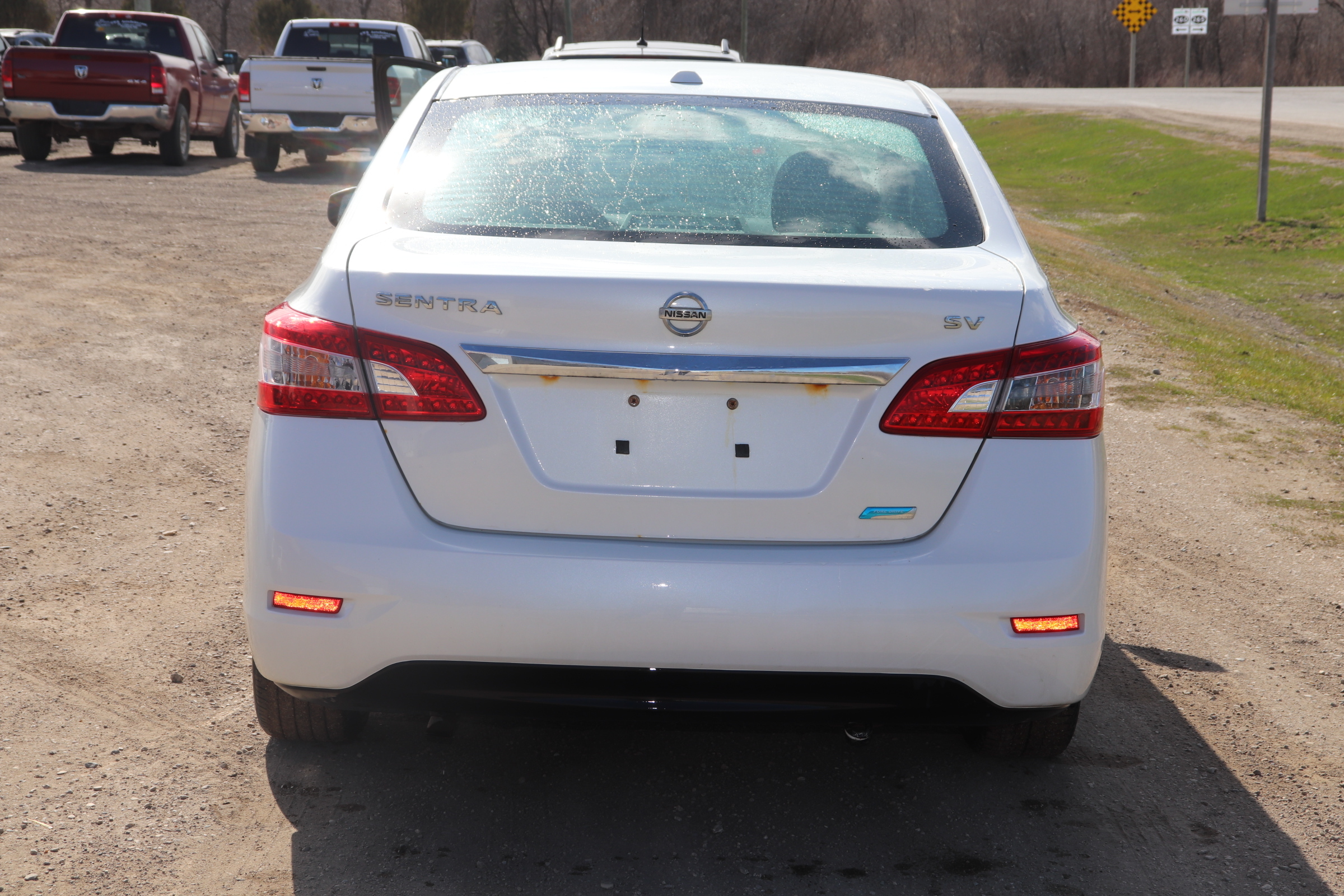 2013 Nissan Sentra (R)(C)(5) SV - 8