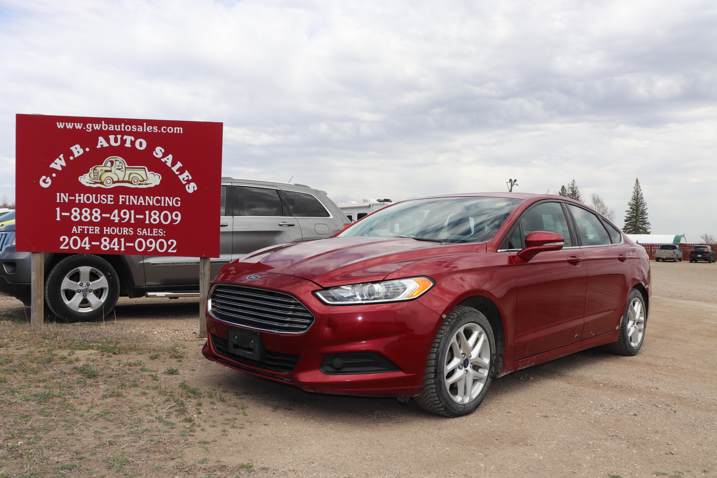 2016 Ford Fusion (R)(D)(5) SE