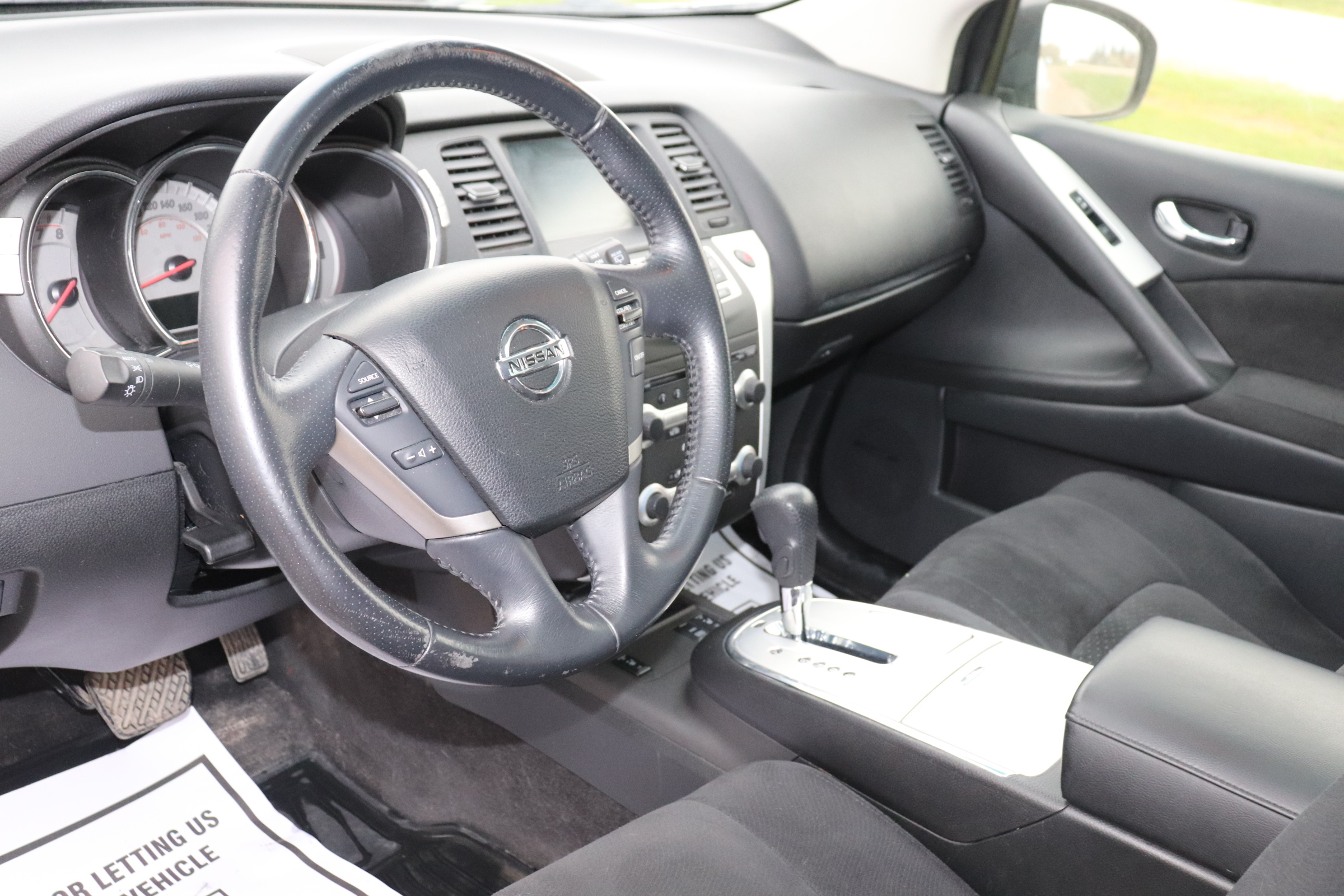 2009 Nissan Murano (R)(D)(5) SL AWD - 12