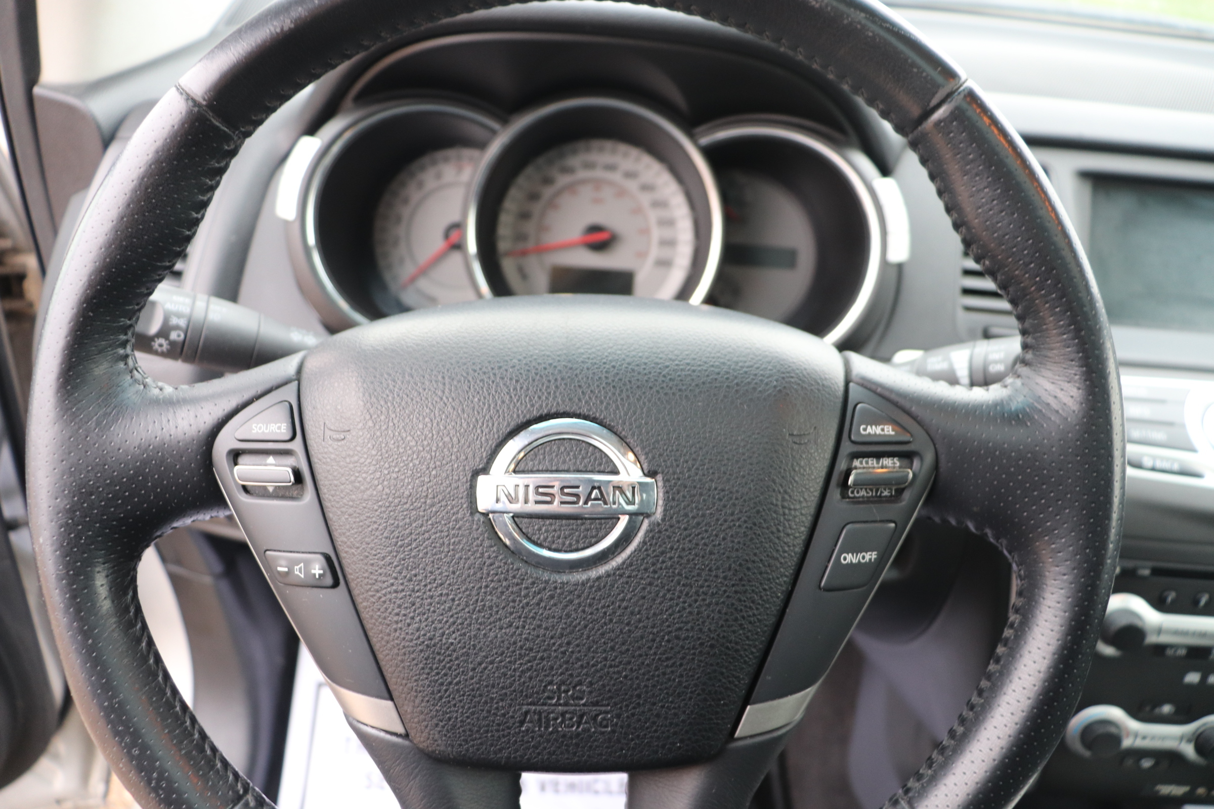 2009 Nissan Murano (R)(D)(5) SL AWD - 13