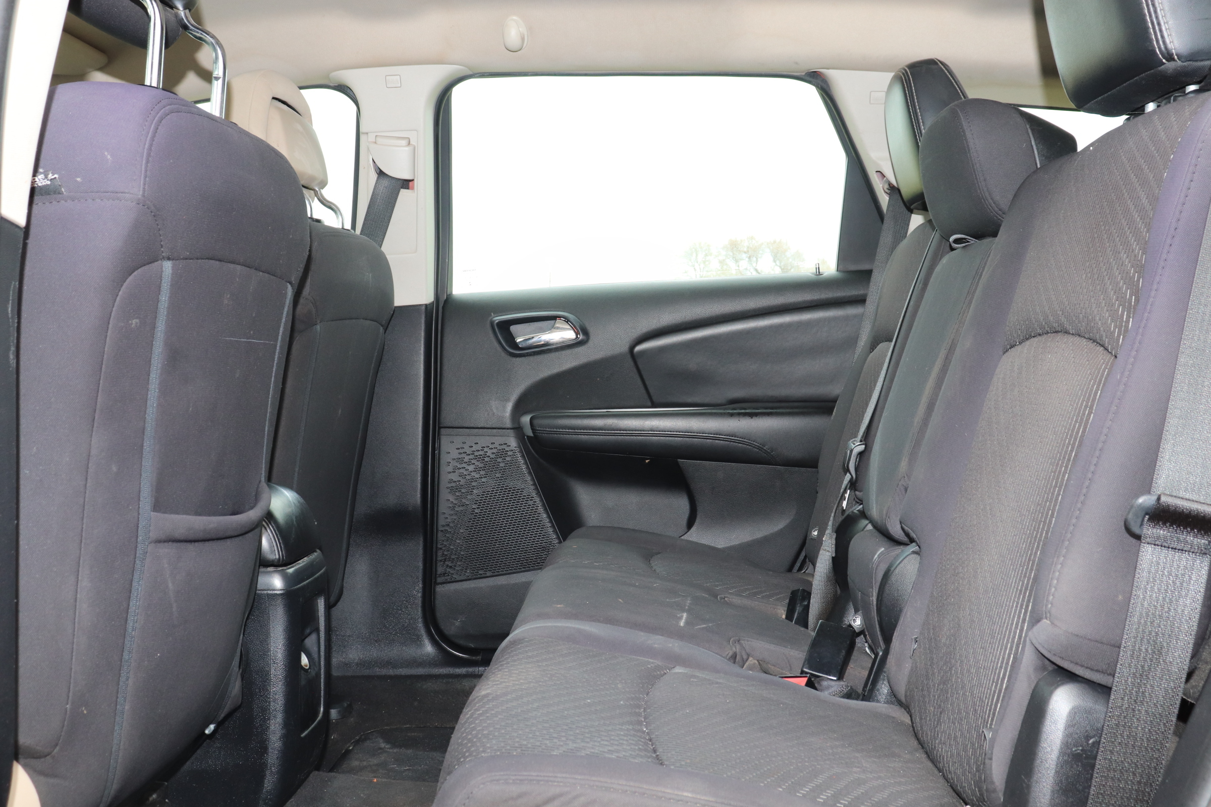 2012 Dodge Journey(R)(C)(5) SE - 14