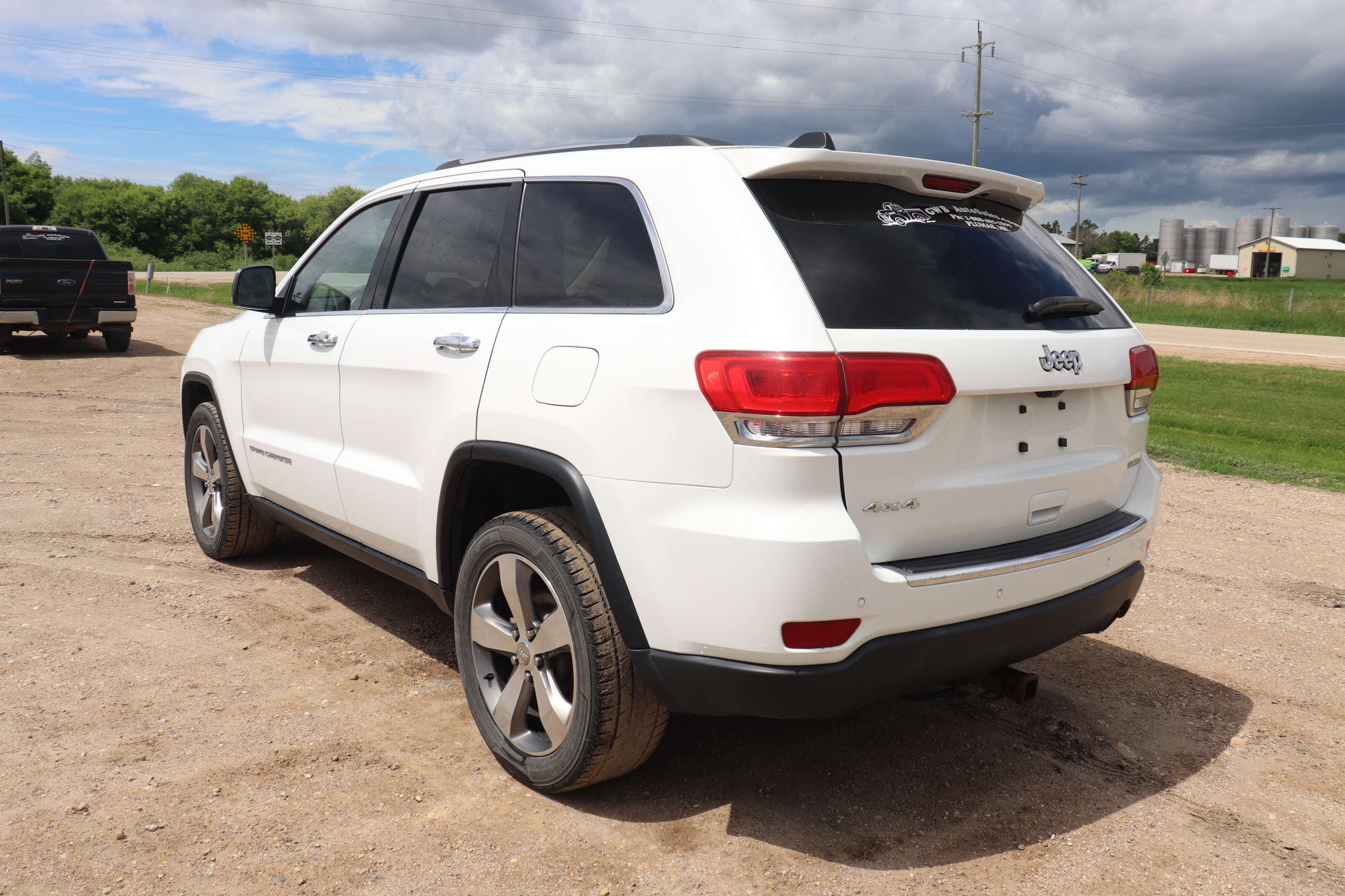 2016 Jeep Grand Cherokee (R)(Q)(5) Limited 4WD - 6