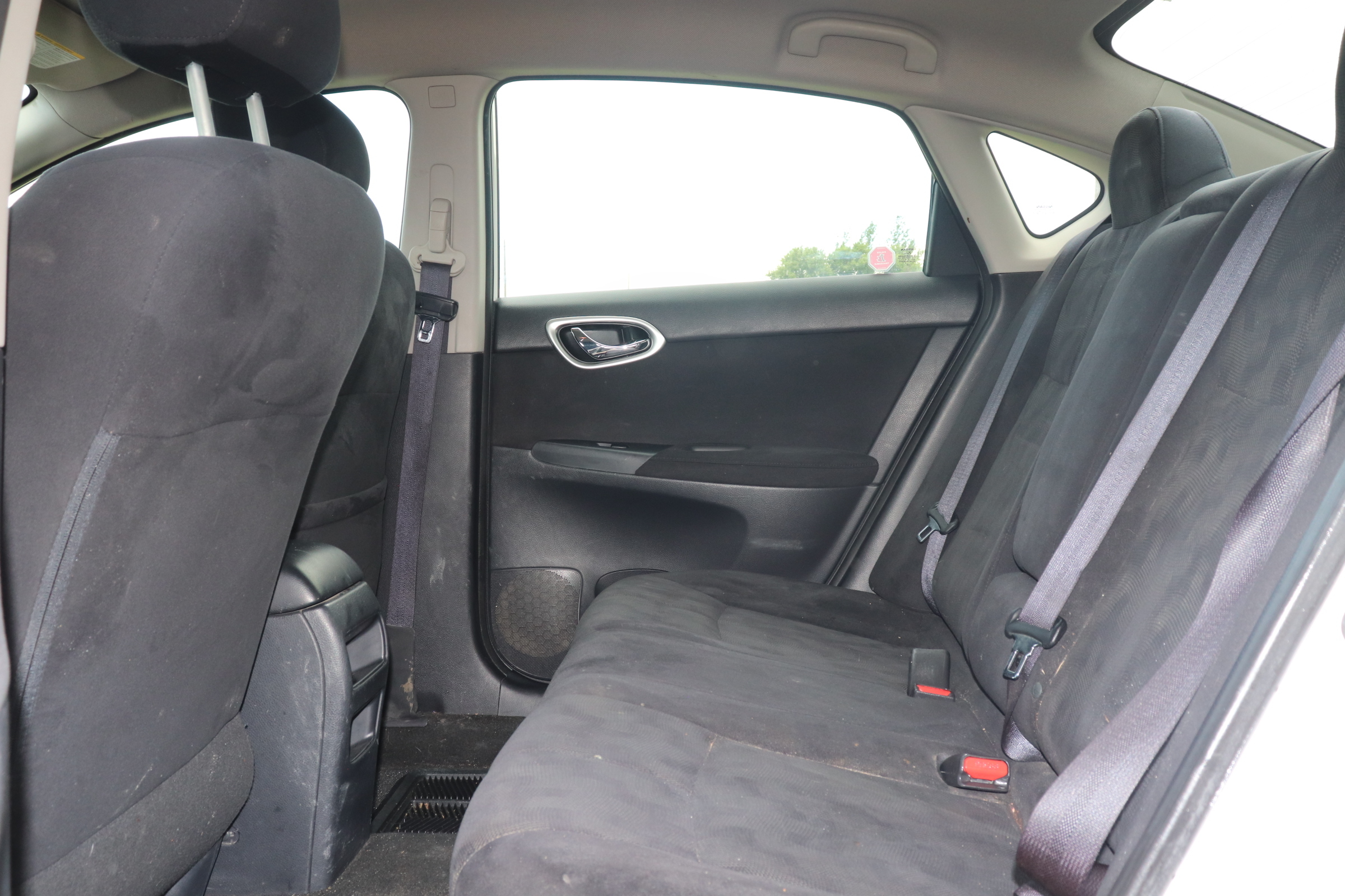 2013 Nissan Sentra (R)(C)(5) SV - 16