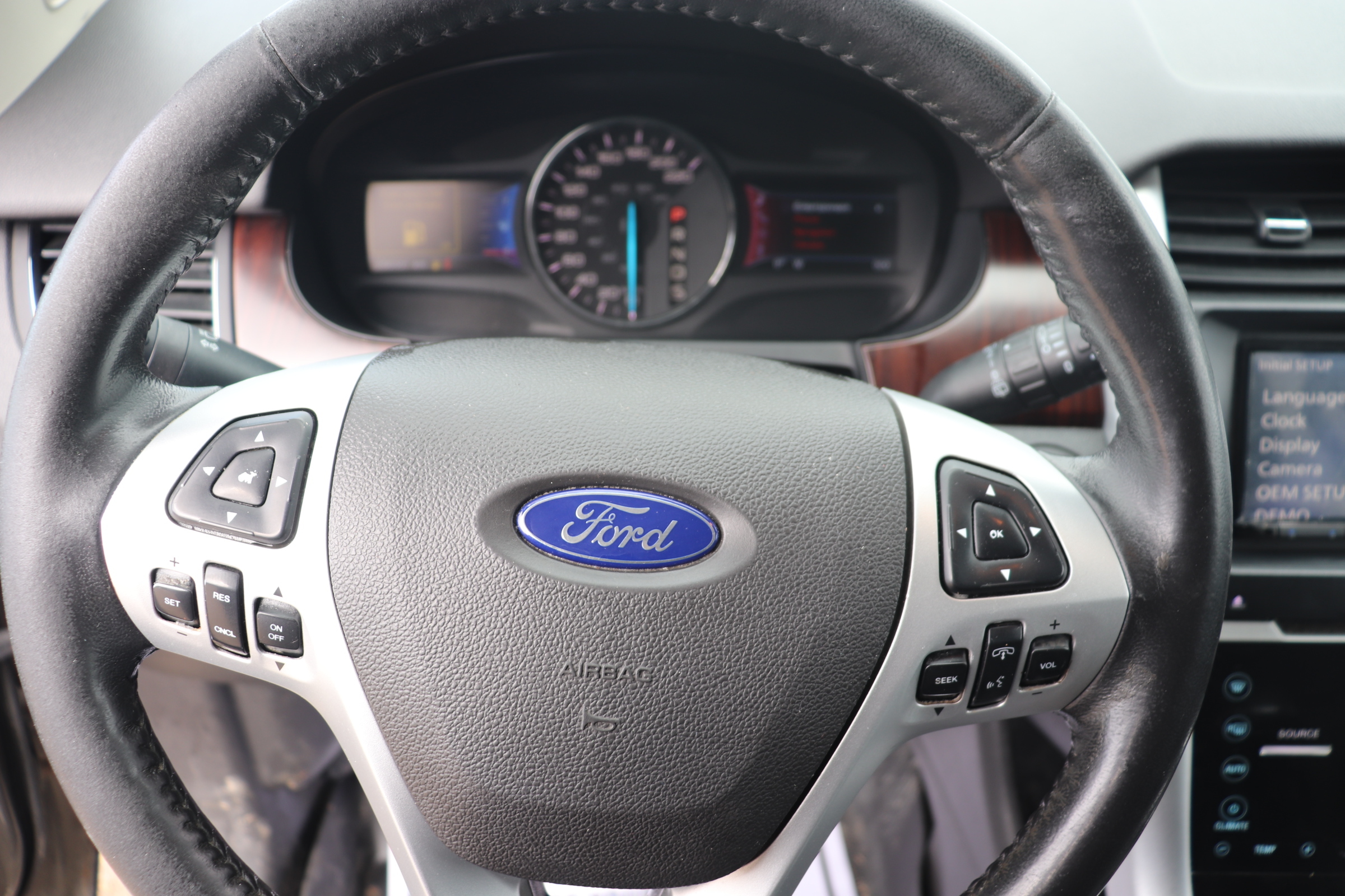 2013 Ford Edge(R)(D)(5) Limited AWD - 11