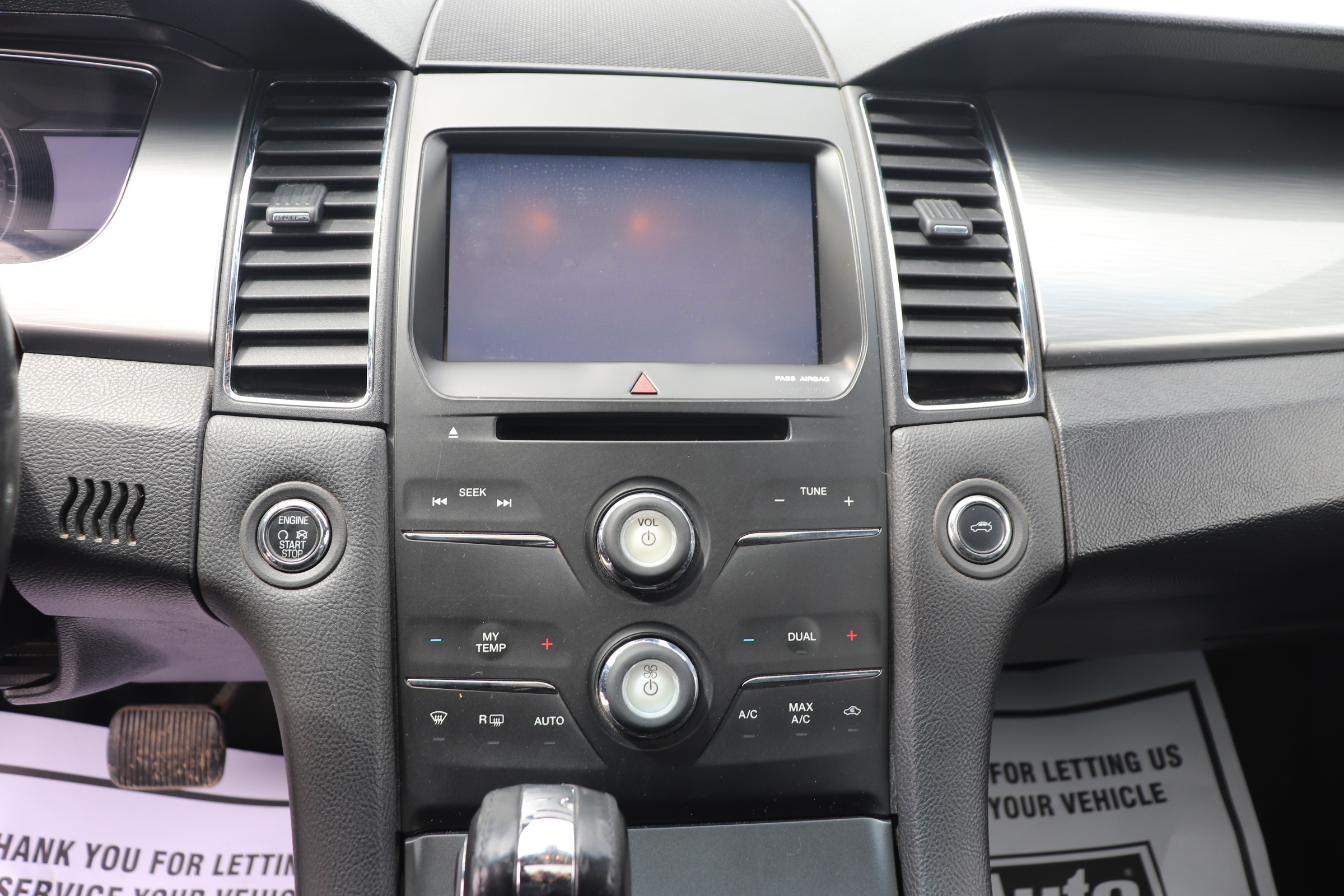 2013 Ford Taurus (R)(D)(5) SEL AWD - 14