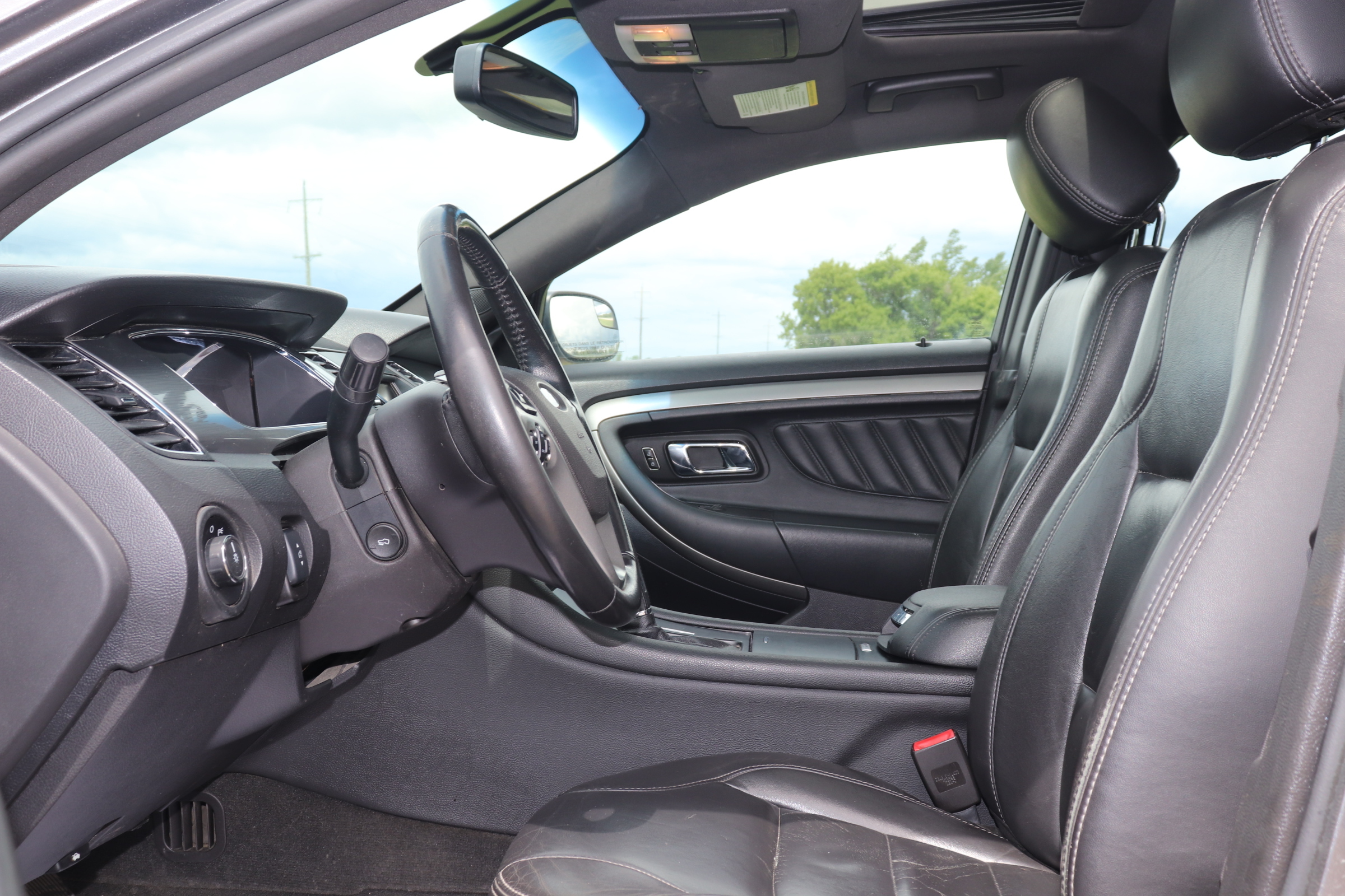 2013 Ford Taurus (R)(D)(5) SEL AWD - 11