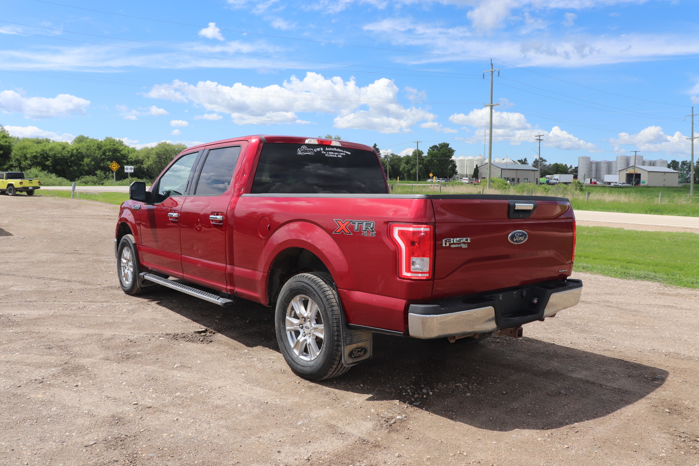 2015 Ford F-150 (R)(N)(6) XL SuperCrew 5.5-ft. Bed 4WD - 7