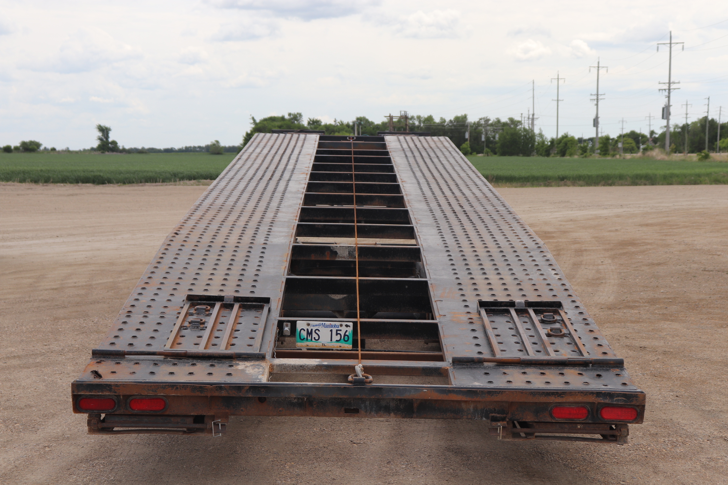 2016 Sun Country Gooseneck Trailer – - 4