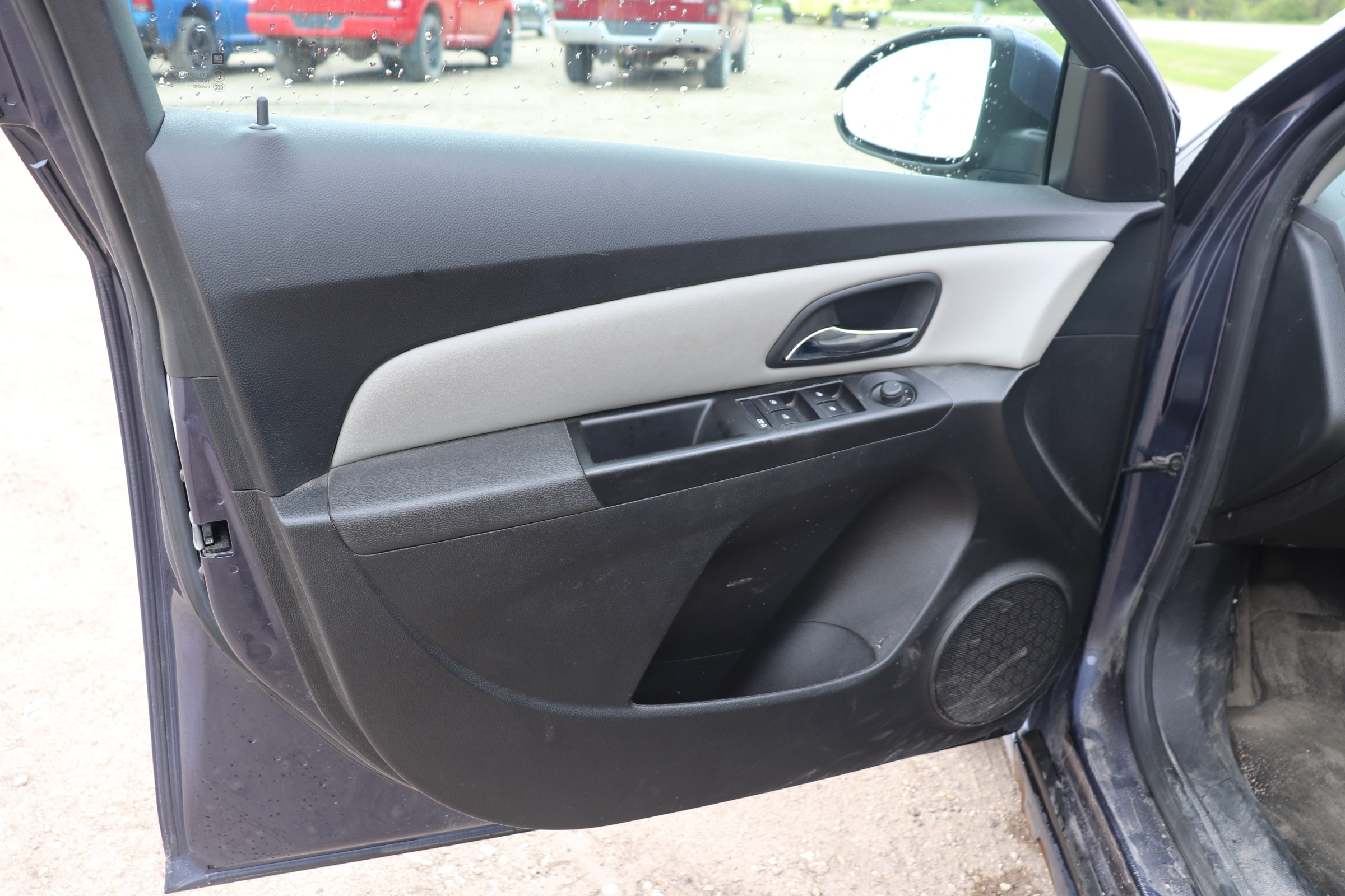 2013 Chevrolet Cruze (R)(D)(5) 1LT Auto - 9