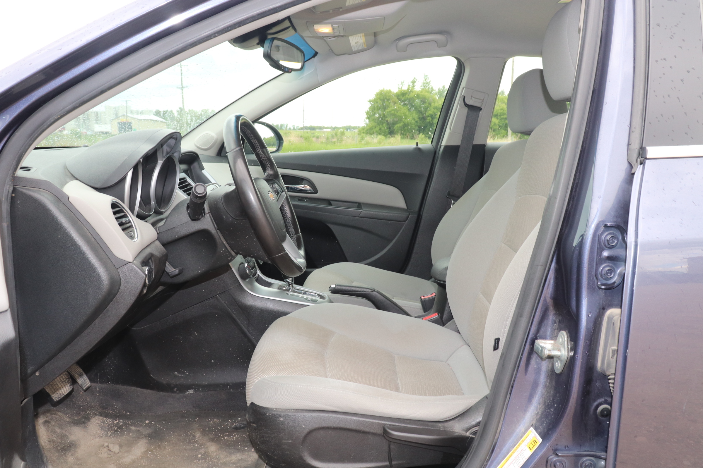 2013 Chevrolet Cruze (R)(D)(5) 1LT Auto - 11