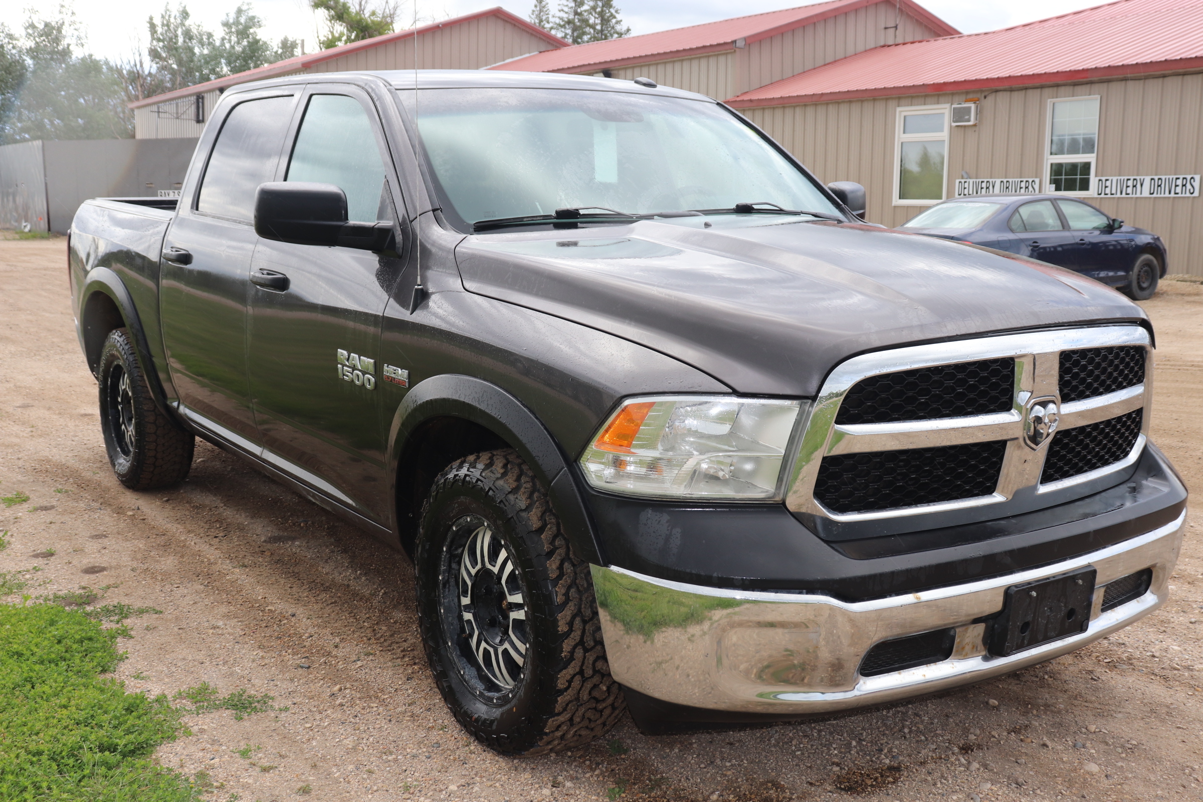 2017 RAM 1500 (G)(M)(6) Tradesman 4WD - 7