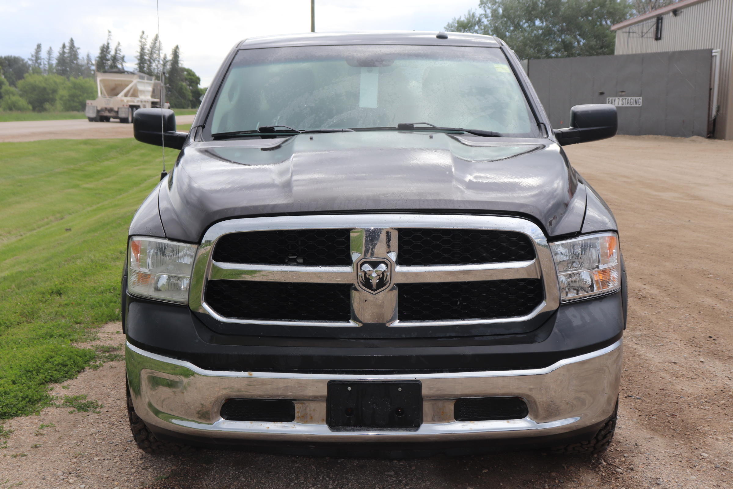 2017 RAM 1500 (G)(M)(6) Tradesman 4WD - 8