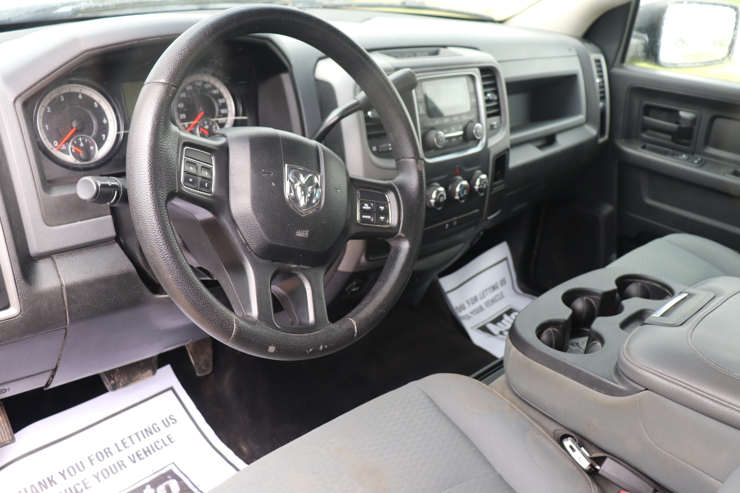 2017 RAM 1500 (G)(M)(6) Tradesman 4WD - 13