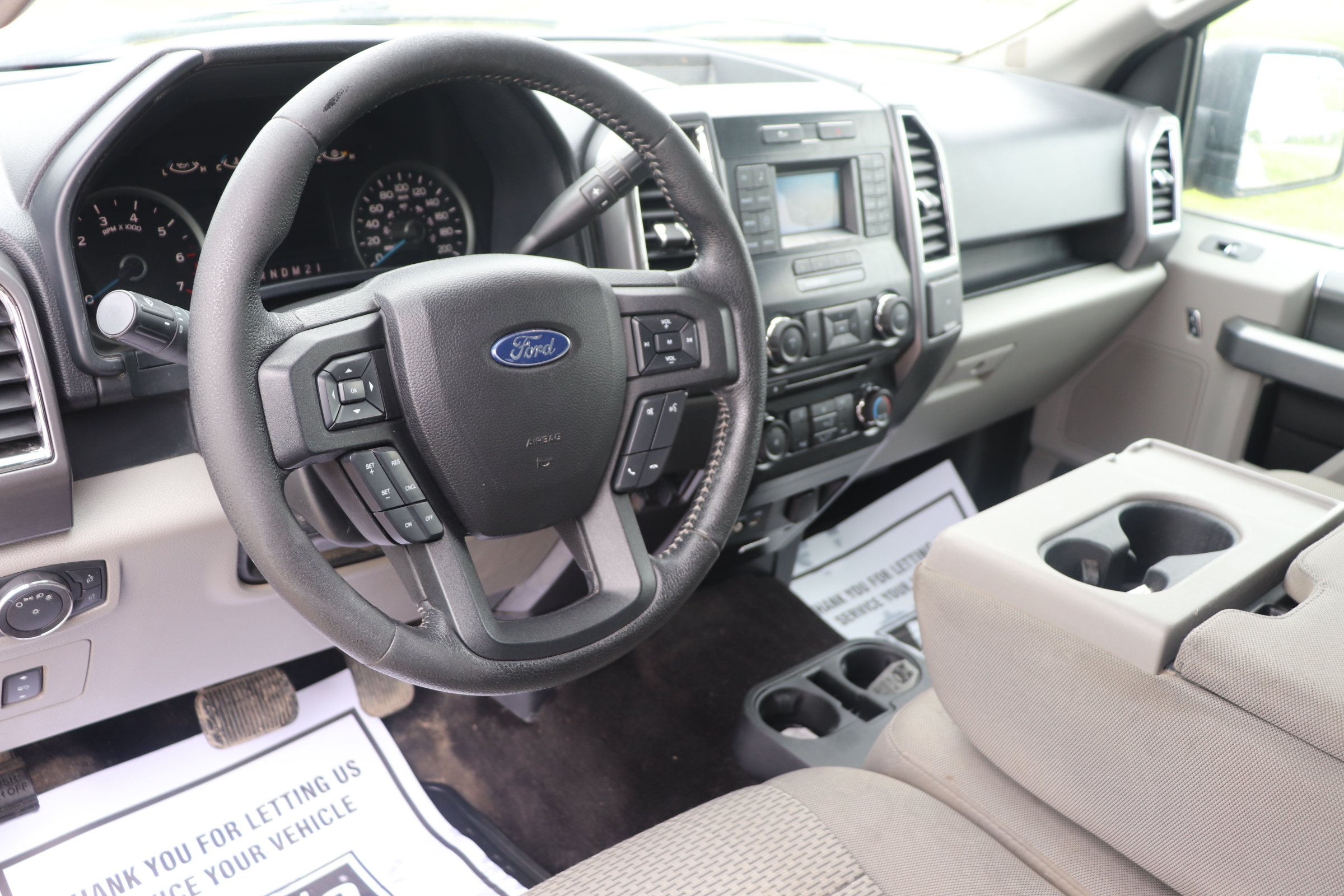 2015 Ford F-150 (R)(N)(6) XL SuperCrew 5.5-ft. Bed 4WD - 12