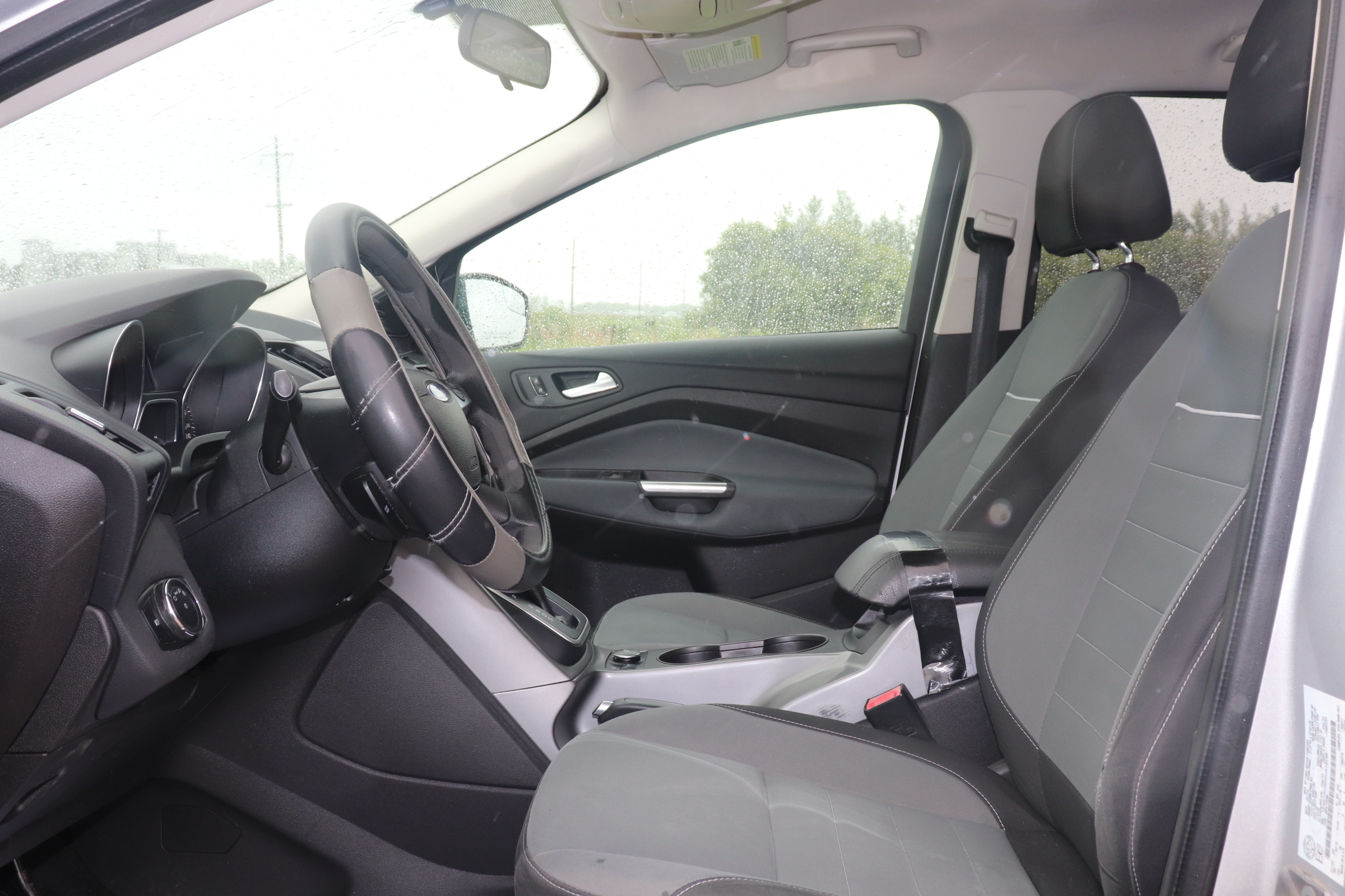 2013 Ford Escape (R)(D)(5) SE FWD - 10