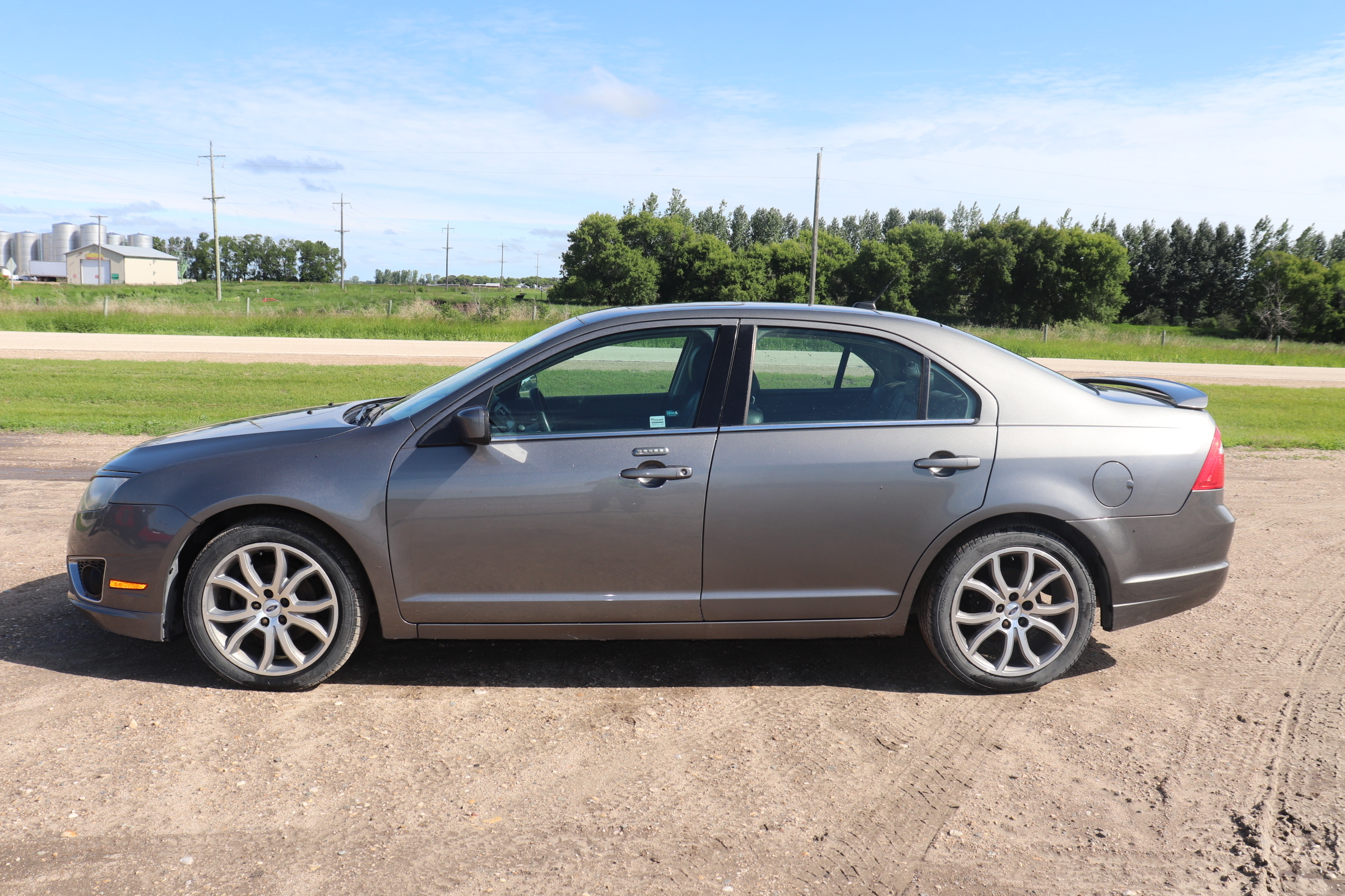 2012 Ford Fusion (R)(C)(5) SEL AWD - 4