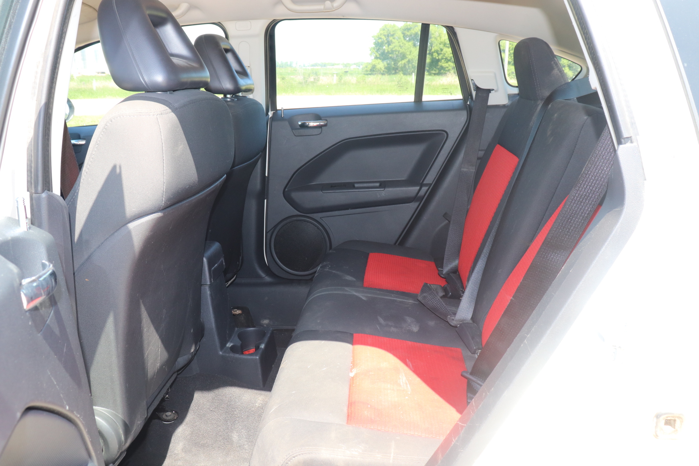 2008 Dodge Caliber (R)(C)(5) SXT - 11