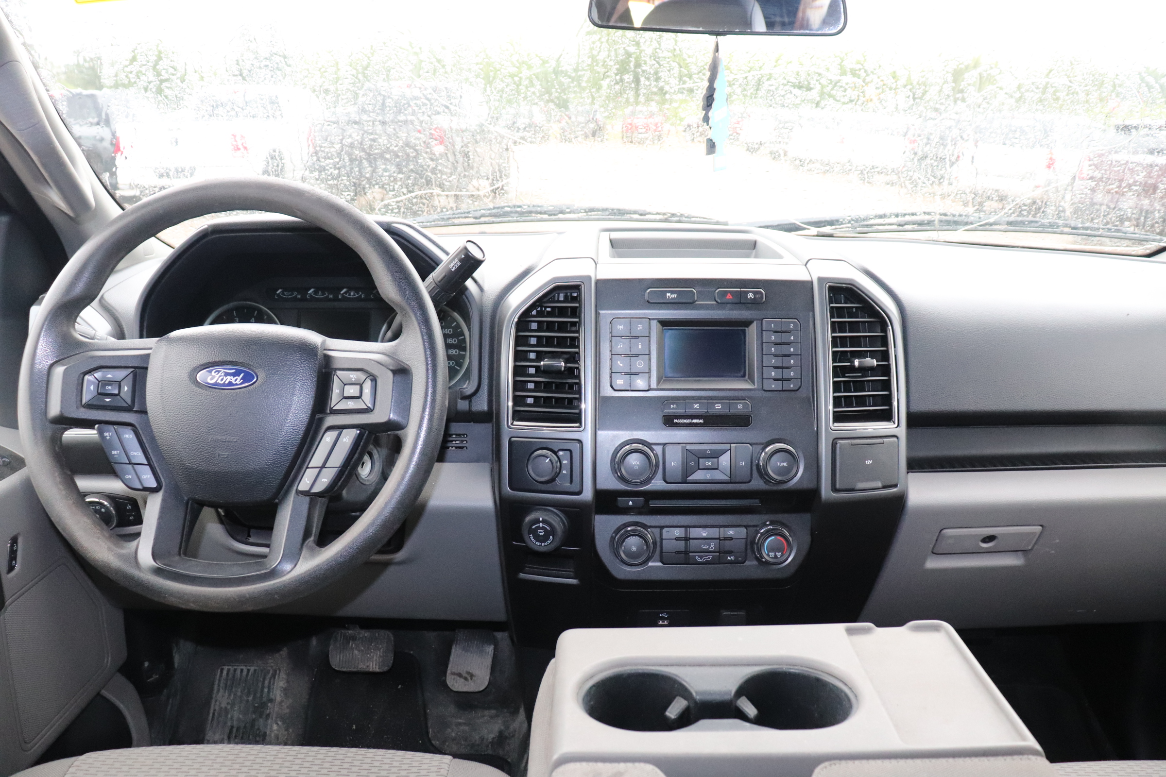 2018 Ford F-150 (Y)(M)(6) XLT SuperCrew 5.5-ft. Bed 4WD - 12