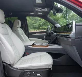 2026 Cadillac Escalade Sport Platinum AWD photo 14