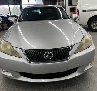 2009 Lexus IS IS 250 AWD 6-Speed Sequential photo 2