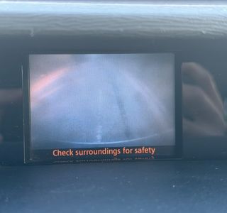 2014 Toyota Sienna FWD 7-Passenger V6 photo 11