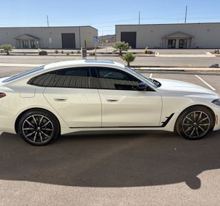 2023 BMW i4 eDrive40 photo 6