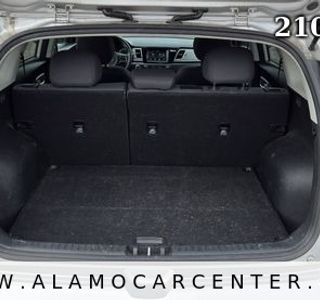 2018 Kia Niro LX photo 24