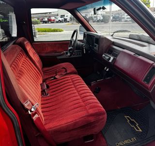 1990 Chevrolet C/K 1500 Reg. Cab Sportside 4WD photo 13