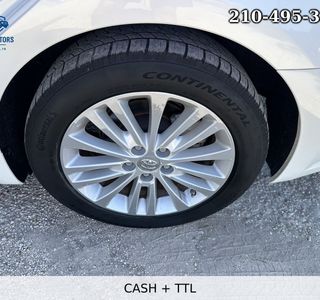2013 Toyota Avalon Hybrid Limited photo 44