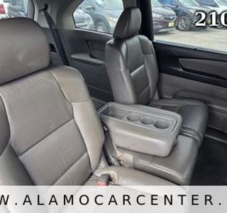 2012 Honda Odyssey EX-L w/ Navigation photo 19