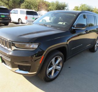 2021 Jeep Grand Cherokee Limited 4WD photo 3