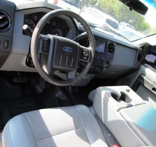 2016 Ford F-350 SD XL Crew Cab  DRW 4WD photo 14
