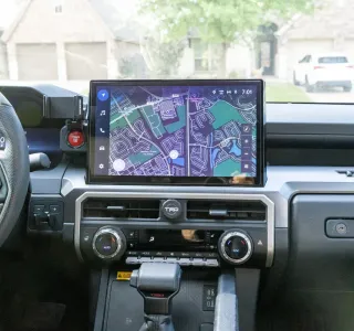 2024 Toyota Tacoma TRD Sport Double Cab 4WD photo 11
