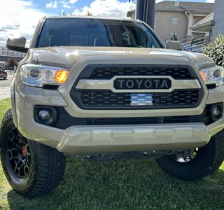 2019 Toyota Tacoma SR5 Long Bed V6 4WD photo 4