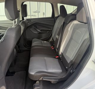 2019 Ford Escape FWD photo 9