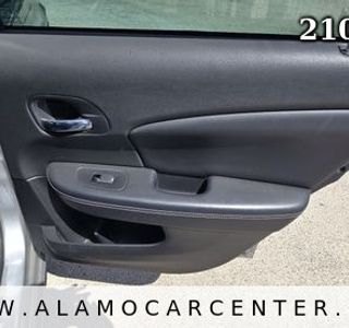 2013 Chrysler 200 Limited photo 23