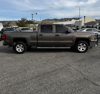 2014 Chevrolet Silverado 1500 2LT Crew Cab Long Box 4WD photo 5