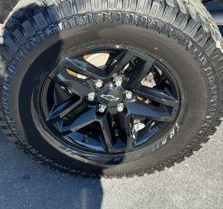 2019 Chevrolet Silverado 1500 LT Trail Boss Crew Cab 4WD photo 10
