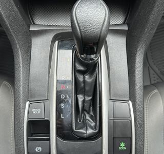 2016 Honda Civic LX Sedan CVT photo 32