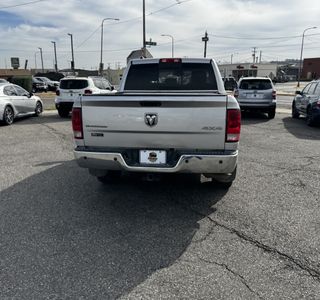 2013 RAM 1500 SLT Crew Cab SWB 4WD photo 7