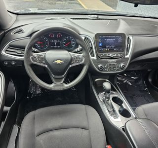 2023 Chevrolet Malibu 1LT photo 11