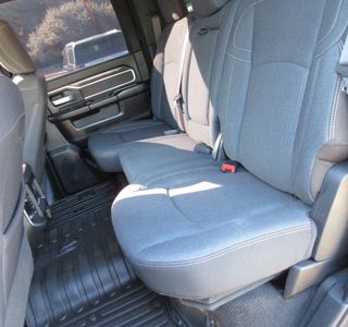 2019 RAM 2500 Tradesman Crew Cab SWB 4WD photo 29