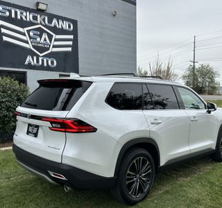 2024 Toyota Grand Highlander Hybrid MAX Platinum AWD photo 7