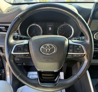2021 Toyota Highlander LE FWD V6 photo 47