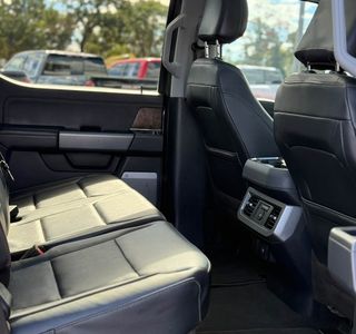 2023 Ford F-250 SD Lariat Crew Cab 4WD photo 13