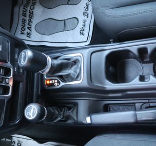 2019 Jeep Wrangler Unlimited Sport photo 29