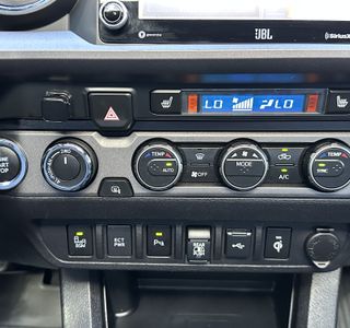 2023 Toyota Tacoma TRD Off Road Premium V6 4WD photo 33