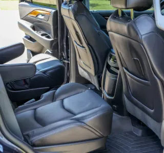 2018 Cadillac Escalade Premium 2WD photo 14